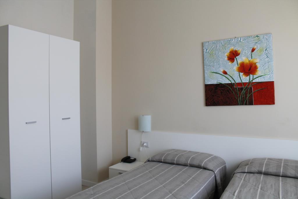 Hotel Cremona Viale Kamer foto