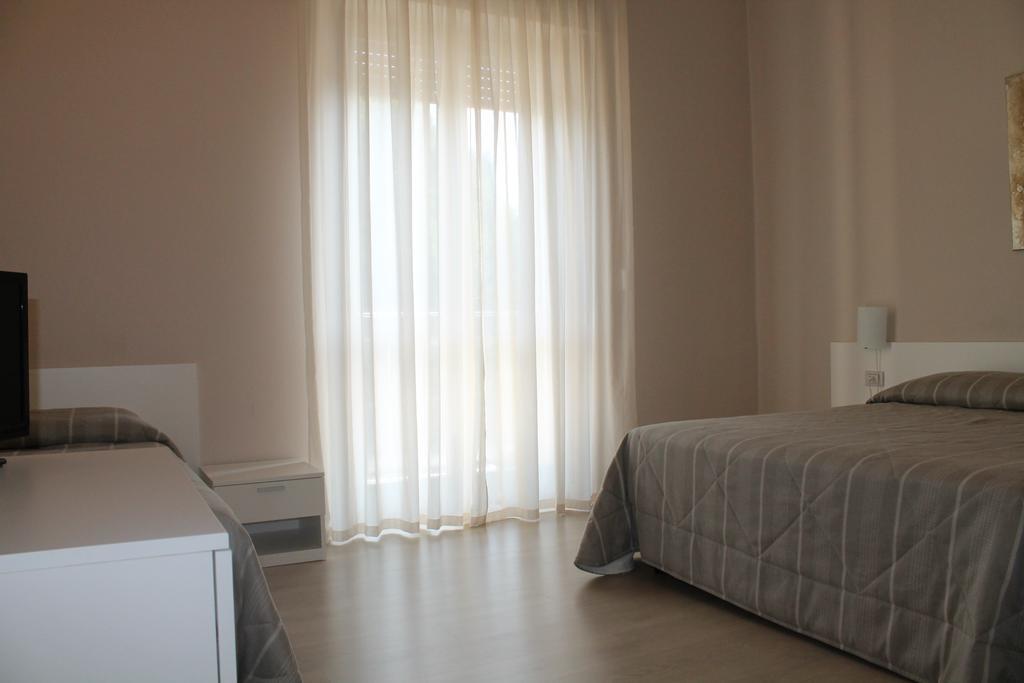 Hotel Cremona Viale Kamer foto